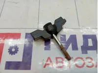 Болт крепления запасного колеса Chevrolet Lacetti (J200) 96403115