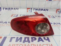 Фонарь задний наружный левый Chevrolet Lacetti (J200) 96387724. Царапины, потертость.