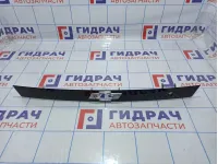 Накладка двери багажника Chevrolet Lacetti (J200) 96545762. Дефект хрома.