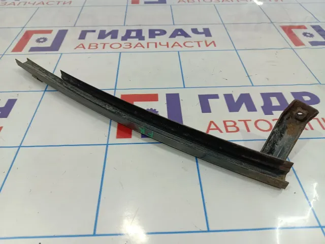 Направляющая стекла двери передней правой Chevrolet Lacetti J200 96548353