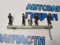 Рейка топливная Chevrolet Lacetti 2007 96487556 Отличное состояние. С форсунками 96487557.