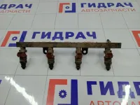 Топливная рампа (топливная рейка) в сборе Chevrolet Lacetti 96332261