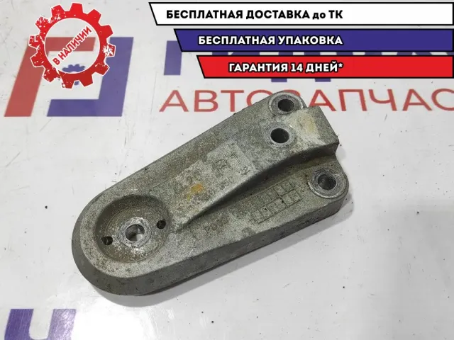 Кронштейн опоры двигателя правой Chevrolet Lacetti 96550221.
