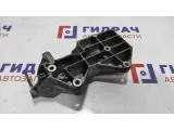 Кронштейн компрессора кондиционера Chevrolet Lacetti 96352822.