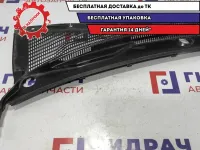 Решетка стеклоочистителя левая Chevrolet Lacetti 96544353. Под лобовое стекло. Крашена в черный цвет.