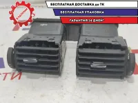 Дефлектор воздушный центральный Chevrolet Lacetti 96554909.