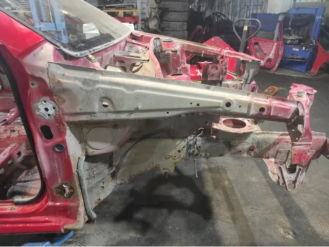 Лонжерон правый Chevrolet Lacetti 96547085