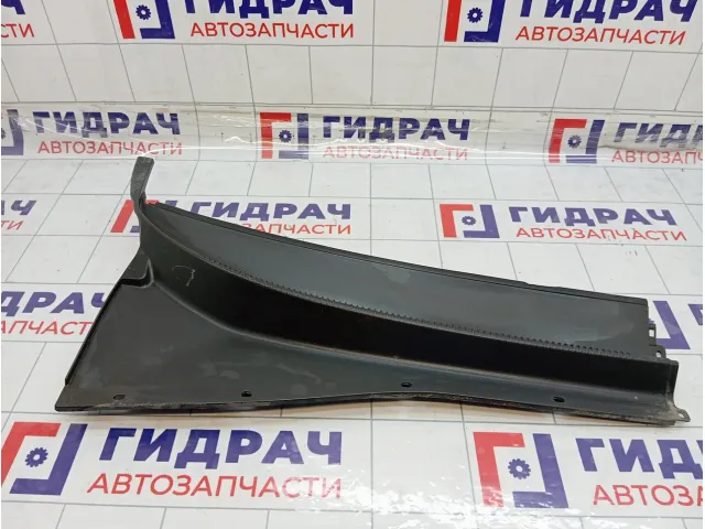 Решетка под лобовое стекло (Жабо) правая Chevrolet Lacetti 96544354