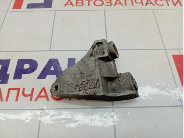 Кронштейн генератора Chevrolet Lacetti 96426046
