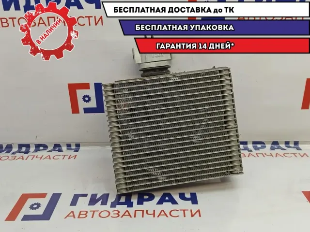 Испаритель кондиционера Chevrolet Lacetti 96554439. С клапаном.