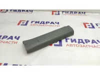 Накладка порога задняя левая Chevrolet Lacetti 96555528. Царапины.