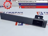 Дефлектор воздушный правый с накладкой Chevrolet Lacetti 96554943.