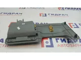 Накладка Chevrolet Lacetti 96554992. Под торпедо, слева внизу.
