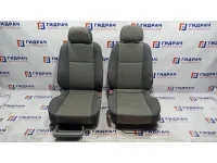 Сидения передние Chevrolet Lacetti . Дефект.