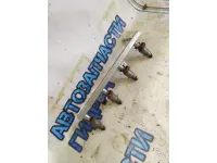 топливная рейка форсунки Chevrolet Lacetti sedan 1.4