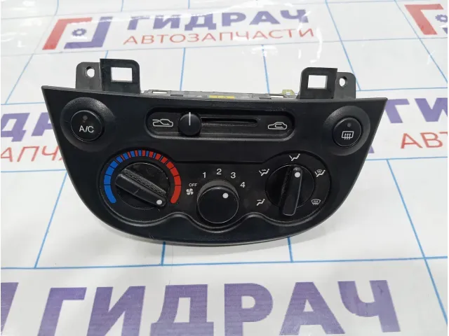Блок управления отопителем Chevrolet Spark (M200) 96591575