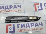 Кнопка стеклоподъемника передняя правая Chevrolet Spark (M200) 96602519