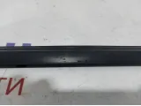 Накладка стекла переднего правого Chevrolet Spark 96601517. Царапины.