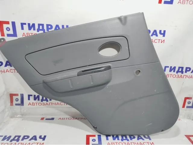 Обшивка двери задней левой Chevrolet Spark 96657213. Царапины.Дефект.