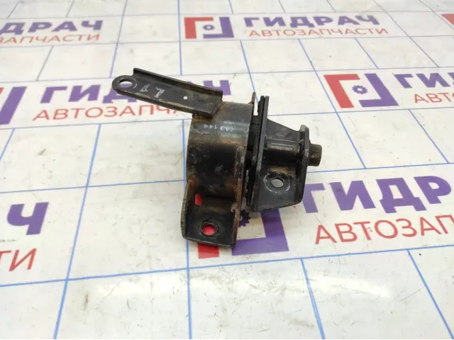 Опора двигателя левая Chevrolet Spark 96484907.
