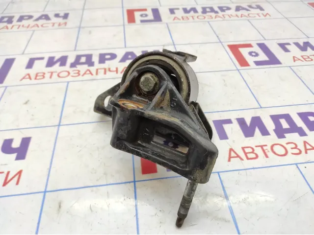 Опора двигателя правая Chevrolet Spark 96484923.
