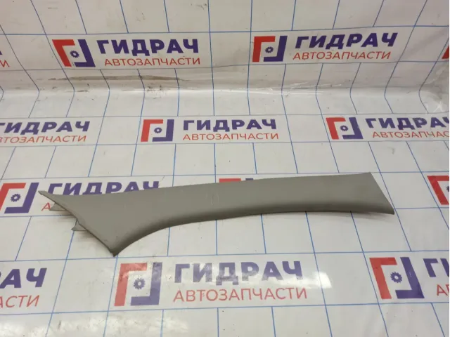 Обшивка стойки передней правой верхняя Chevrolet Spark 96436009. Потертости.