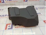 Бардачок Chevrolet Spark 96455380. Царапины.