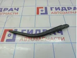 Поводок стеклоочистителя заднего Chevrolet Spark 96601862. Потертости.