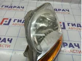 Фара левая Chevrolet Spark 96590406. Потертости.