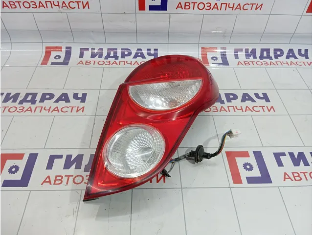 Фонарь задний правый Chevrolet Spark (M300) 95214444