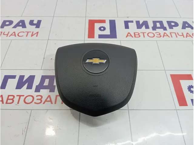 Подушка безопасности в рулевое колесо Chevrolet Spark (M300) 95270663