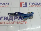 Петля капота правая Chevrolet Spark (M300) 95962306