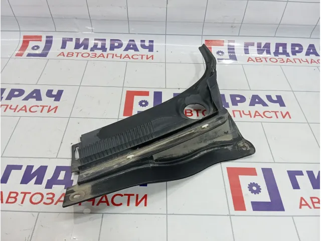 Решетка стеклоочистителя левая Chevrolet Spark (M300) 95275900