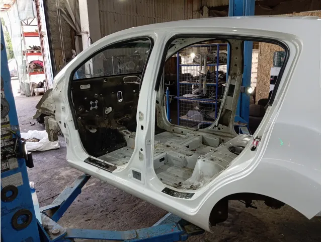 Порог со стойкой левый Chevrolet Spark