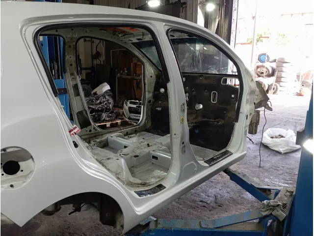 Порог со стойкой правый Chevrolet Spark