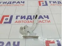 Петля капота правая Chevrolet Spark 95962306