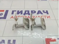 Петли двери задней правой Chevrolet Spark