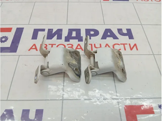 Петли двери задней правой Chevrolet Spark