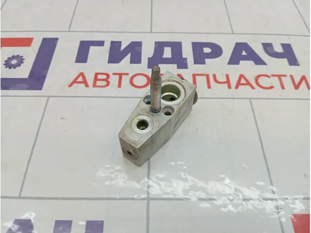 Клапан кондиционера Chevrolet Spark
