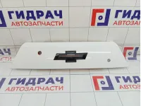 Накладка двери (крышки) багажника Chevrolet Spark 94522381