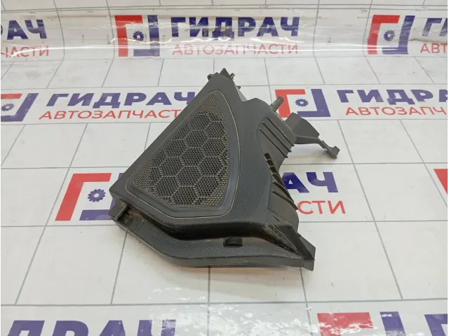 Кронштейн задней полки правый Chevrolet Spark