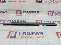 Накладка стекла наружная задняя левая Chevrolet Spark 95228888