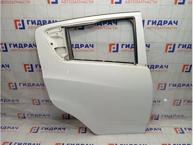 Дверь задняя правая Chevrolet Spark 95951612