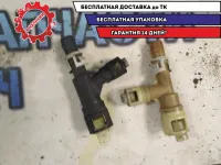 Тройник системы охлаждения Chevrolet Tahoe 2008