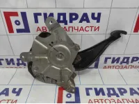 Педаль стояночного тормоза Chevrolet Tahoe (GMT900)