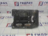 Крепление АКБ (корпус/подставка) Chevrolet Tahoe (GMT900) 15872637