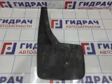 Брызговик передний правый Chevrolet Tahoe (GMT900) 19201095