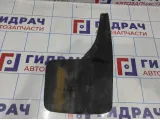 Брызговик передний правый Chevrolet Tahoe (GMT900) 19201095