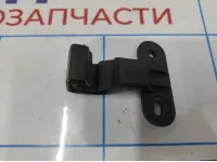 Кронштейн фар левый Chevrolet Tahoe (GMT900) 15874642
