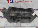 Корпус блока предохранителей Chevrolet Tahoe (GMT900)